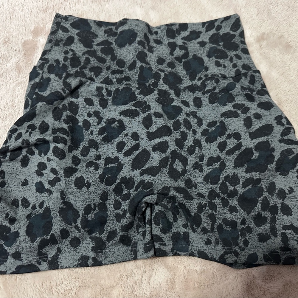 SOLD Bombshell Sportswear Leopard toggle Shorts - Gray & Black Small